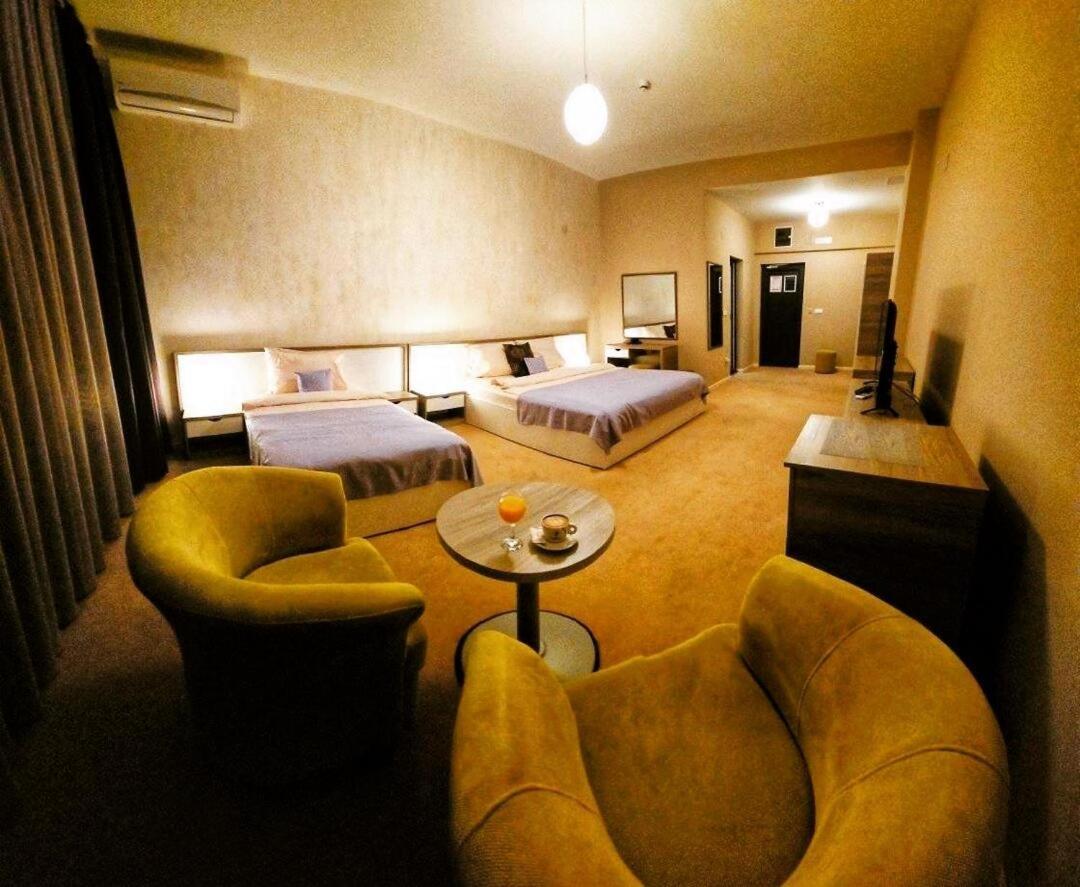 Casino Motel Senator Gevgelija Rom bilde